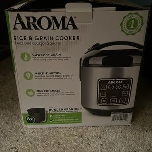rice and grain cooker